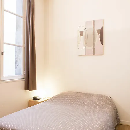 Porte Cailhau Appartement